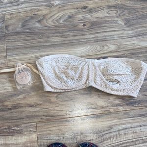 Wacoal strapless bra nude